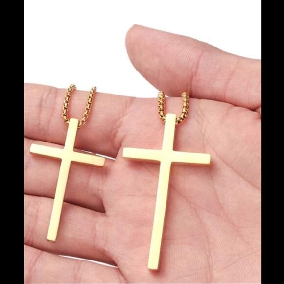 Men’s Gold Cross Necklace - Picture 3 of 13